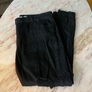 EUC_Ripped Rockstar Super Skinny Jeans_ Size 14